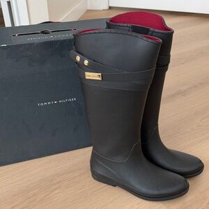 Tommy Hilfiger Black Rain Boots with Red Interior